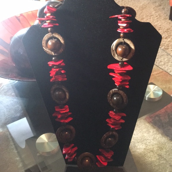 Jewelry - ✅SOLD✅Long beautiful Statement necklace